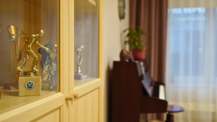 e68ce77d-6c28-45a2-881e-6098e1ad0fdb